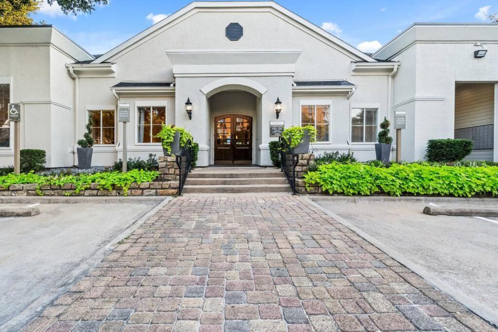 Devine Livings At Hermann Park Apartment Houston Ngoại thất bức ảnh